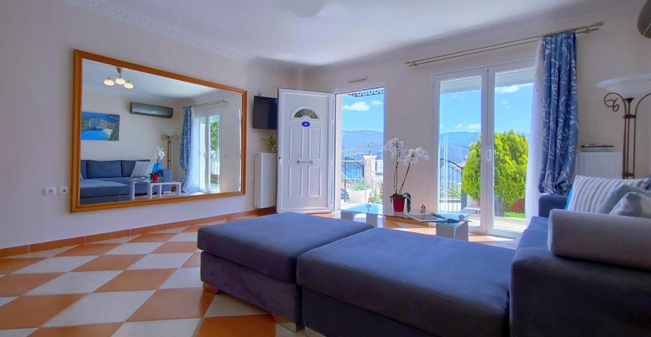 Blue Lagoon Luxury Apartment B2 Аргостолион Екстериор снимка